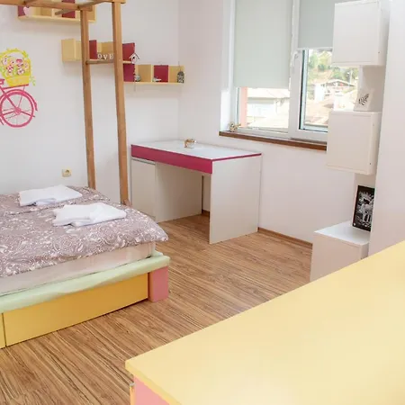 Mountain View Lejlighed